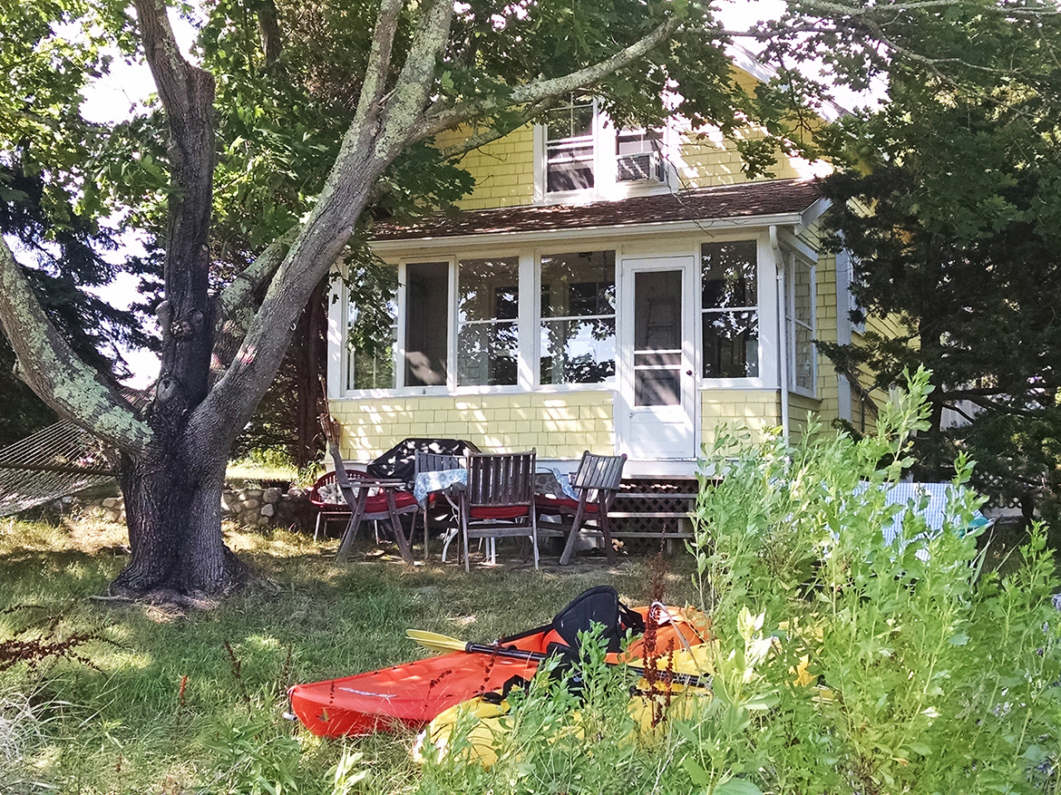 Pirates Cove Cottage